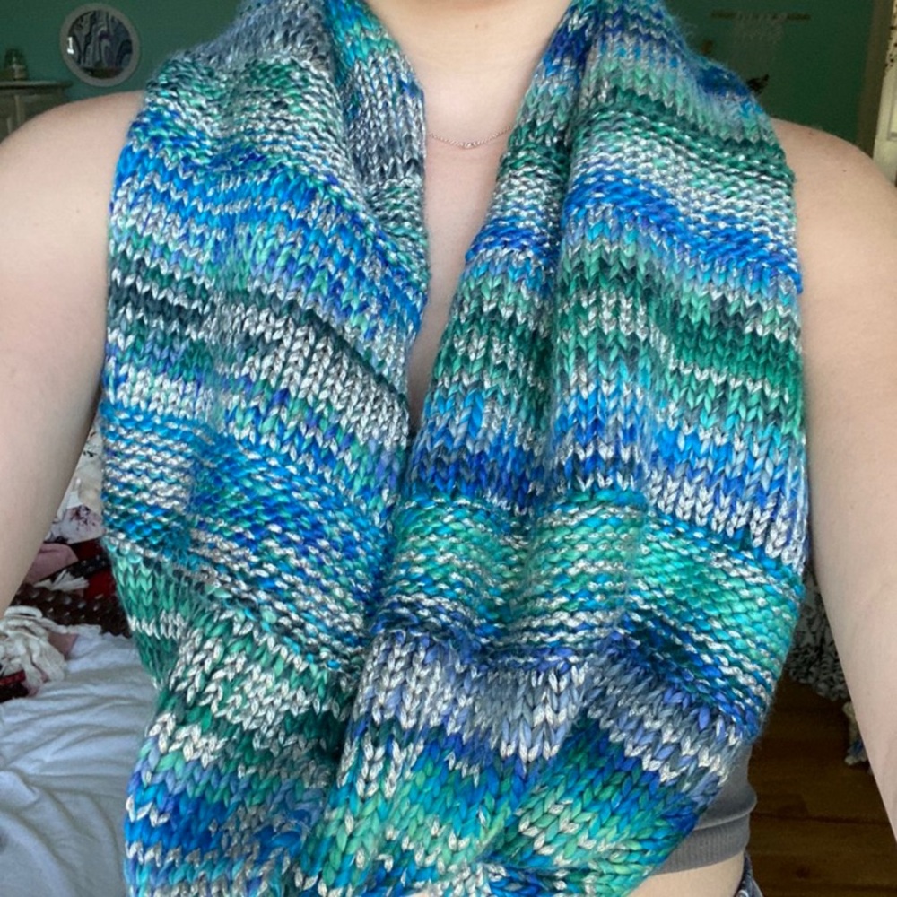American eagle scarf
